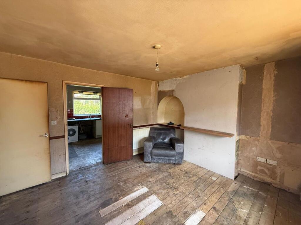 Additional image 14 of 169 Middlemore Road, West Bromwich, B71 4LS