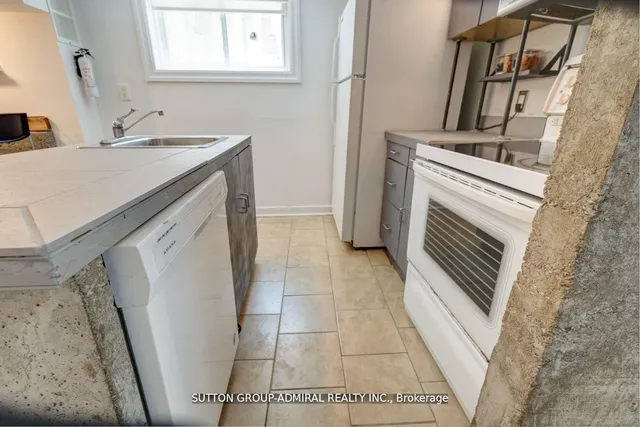 Additional image 14 of 70 Carlaw Ave