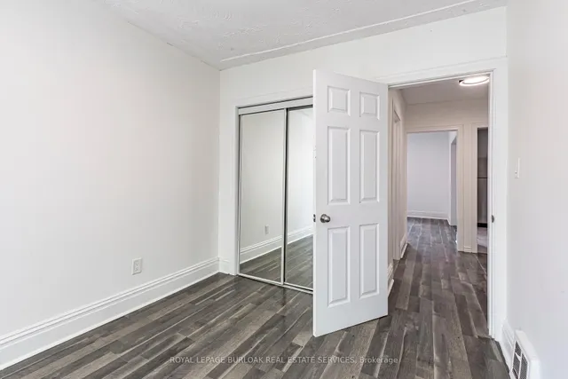 Additional image 31 of 22 Myrtle Ave