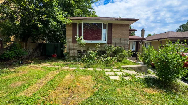 Additional image 2 of 65 Sharbot Ave