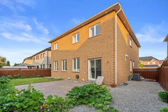 Additional image 38 of 16 Banks Dr