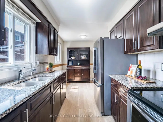 Additional image 10 of 33 St. Emilion Way