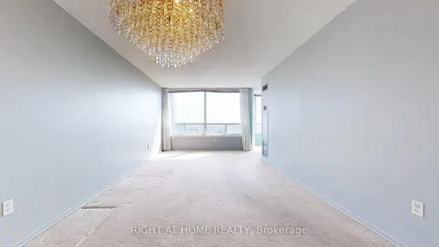 Additional image 11 of 350 Alton Towers Circ Unit 1107