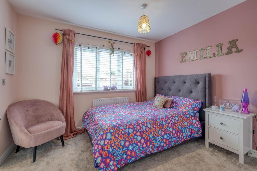 Additional image 18 of Oakengates Close, Webheath, B97