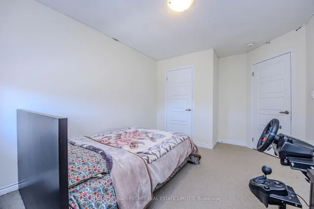 Additional image 42 of 1395 Chretien St