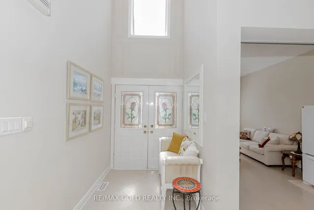 Additional image 6 of 25 Red Cedar Cres