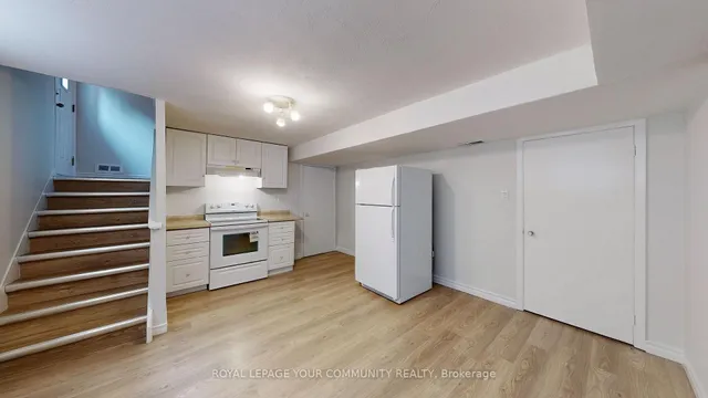 Additional image 35 of 39 Silverview Dr