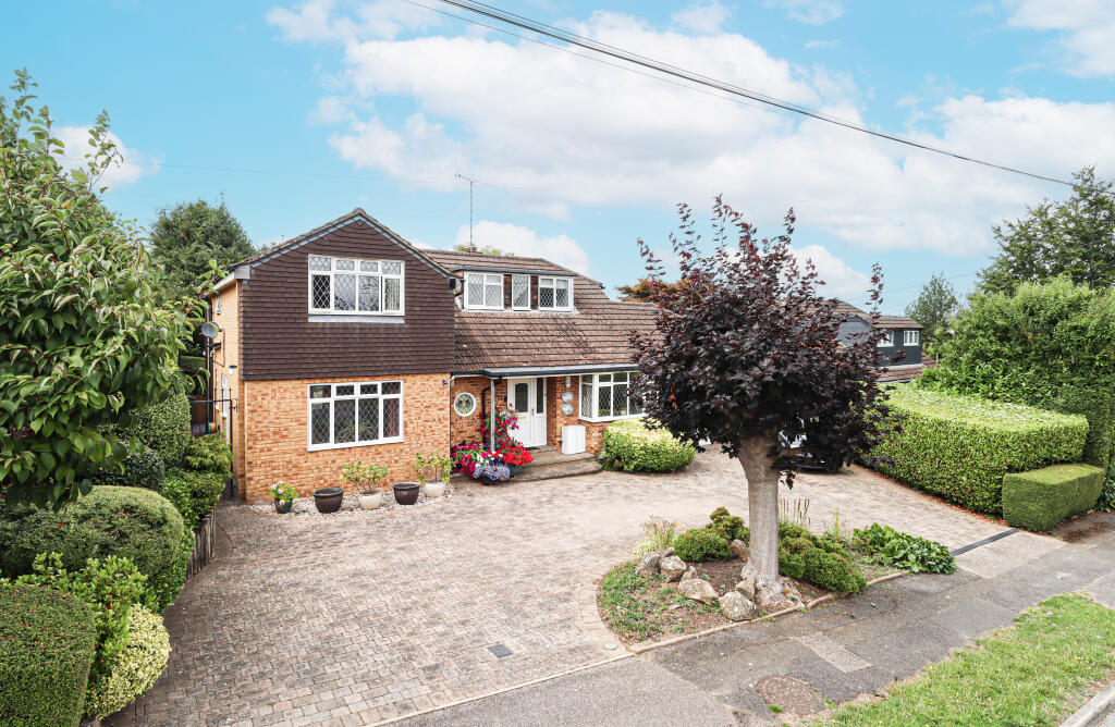 Additional image 18 of Wick Avenue, Wheathampstead, AL4