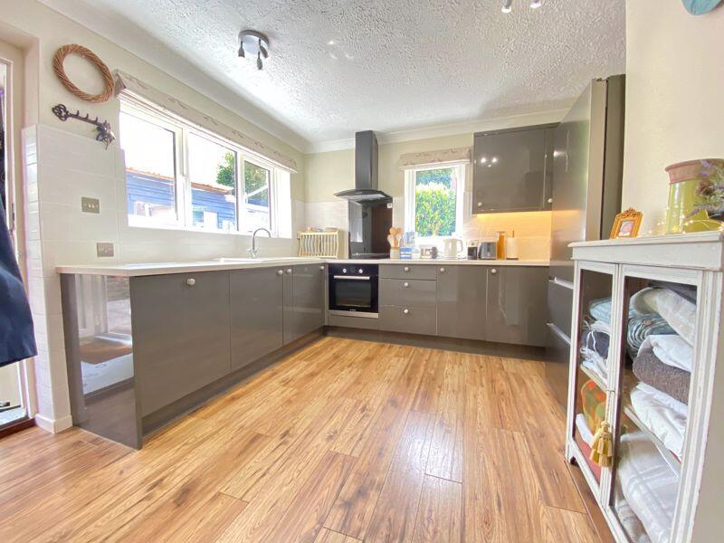 Additional image 4 of King Lane, Warminster