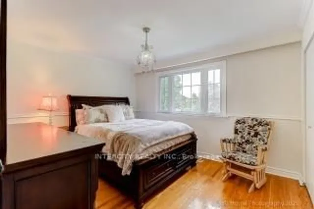 Additional image 14 of 44 Oxenden Cres