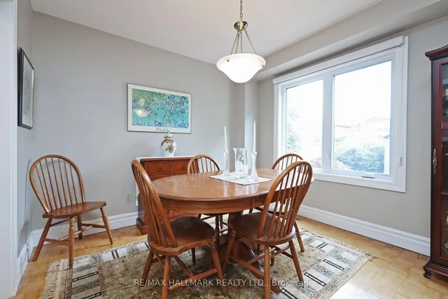 Additional image 16 of 523 Petawawa Cres