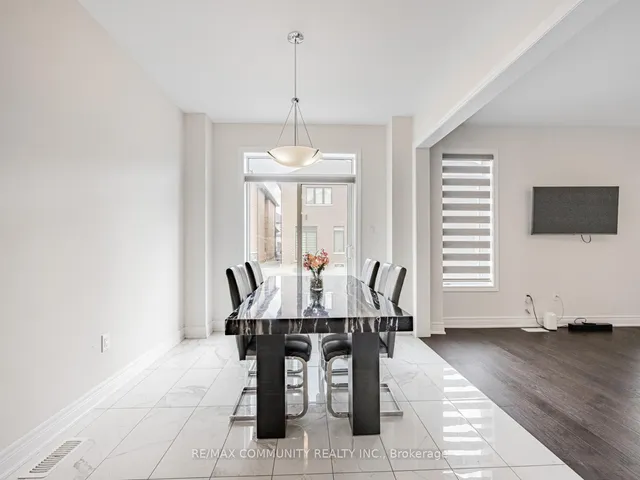 Additional image 11 of 77 Claremont Dr