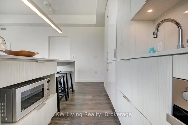 Additional image 8 of 15 Lower Jarvis St Unit 815