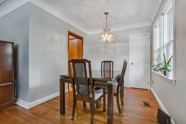 Additional image 11 of 2340 Sharron St