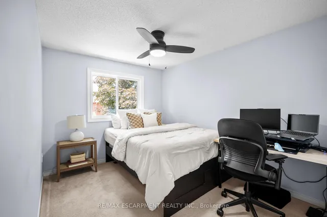 Additional image 15 of 610 Barton St Unit 12