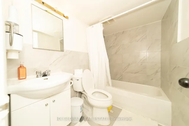 Additional image 30 of 31 REGATTA CRES Cres