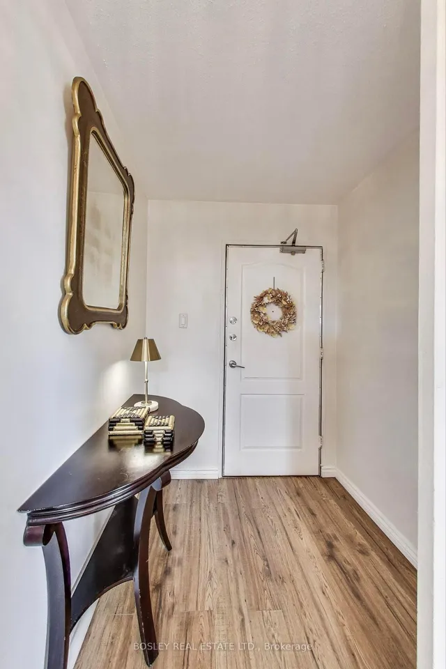 Additional image 18 of 61 Richview Rd Unit 1409