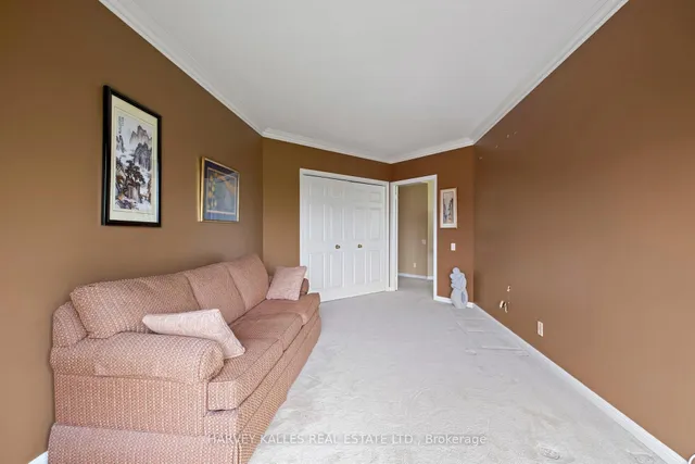 Additional image 32 of 2900 Yonge St Unit 702