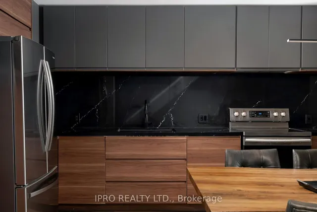 Additional image 14 of 127 Barker Ave