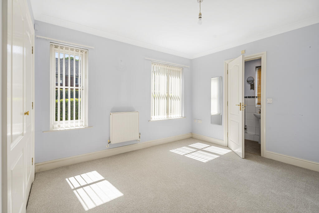 Additional image 2 of Canonsfield Road, Welwyn, AL6