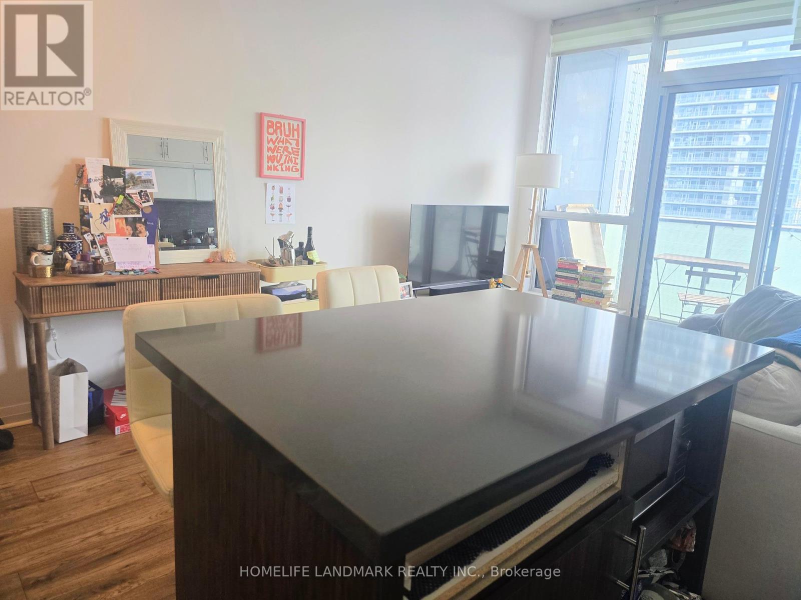 2312 - 8 MERCER STREET|Toronto (Waterfront Communities), Ontario M5V0C4