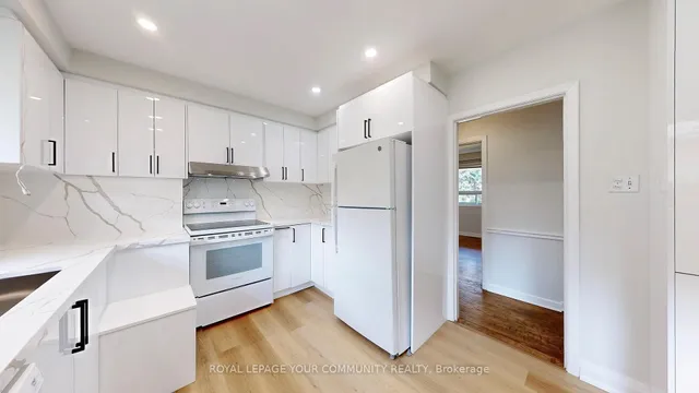 Additional image 15 of 39 Silverview Dr