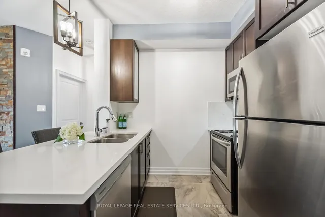 Additional image 11 of 101 Shoreview Pl Unit 216