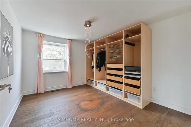 Additional image 28 of 50 Temple Bar Cres