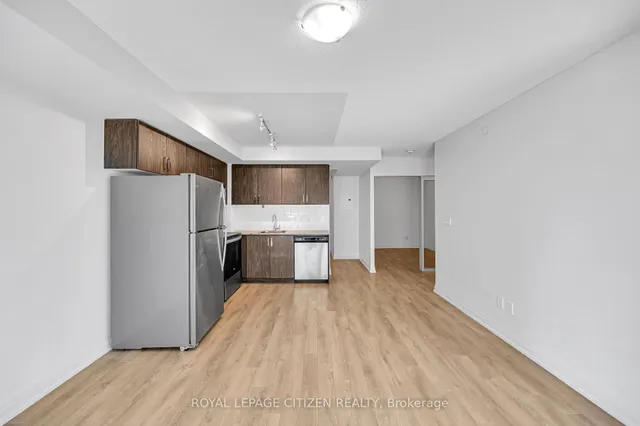 Additional image 13 of 20 Meadowglen Pl Unit 632