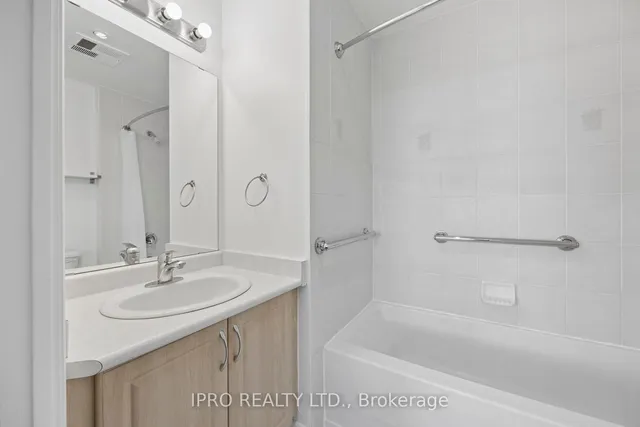 Additional image 25 of 225 Wellesley St Unit 1203