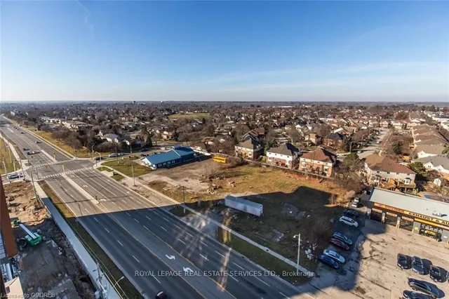 Additional image 16 of 460 Dundas St Unit 901