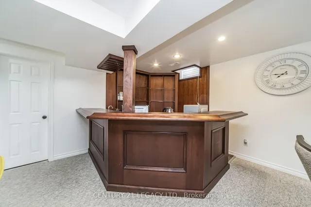 Additional image 38 of 47 National Cres