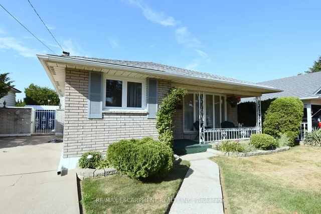 Additional image 2 of 33 Dubarry Blvd