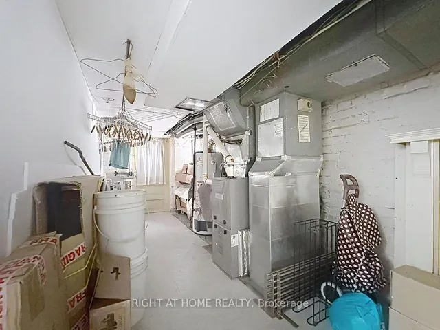 Additional image 21 of 132 Bellwoods Ave