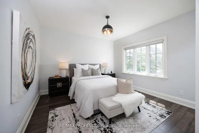 Additional image 31 of 38 Lorene Dr