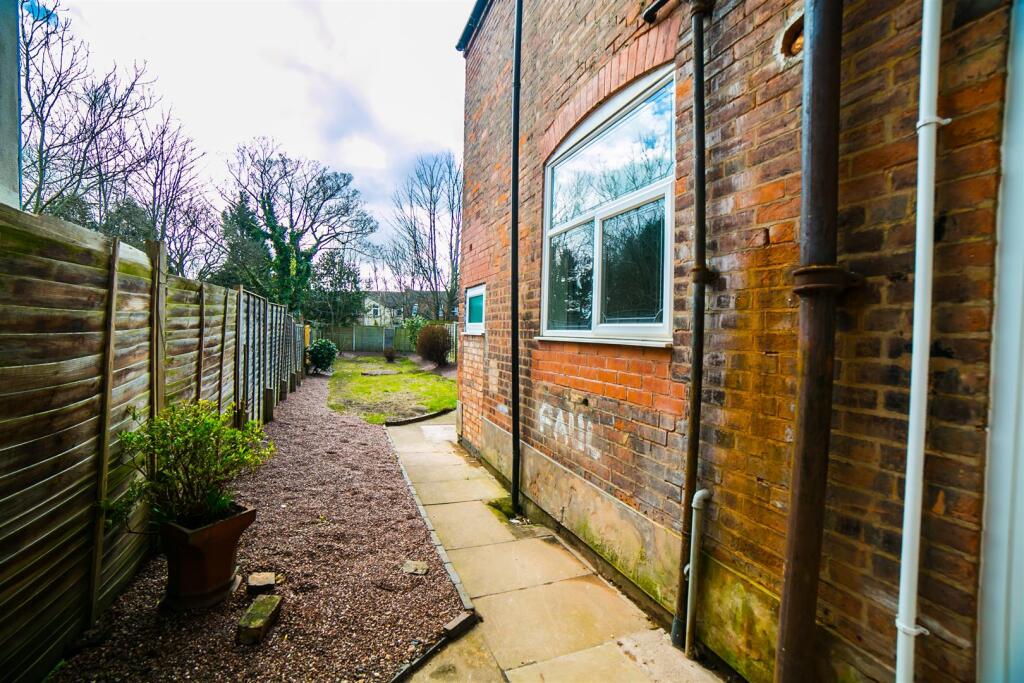 Additional image 65 of Watt Road, Birmingham