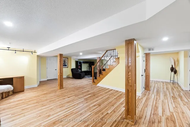 Additional image 34 of 286 Winfield Terr