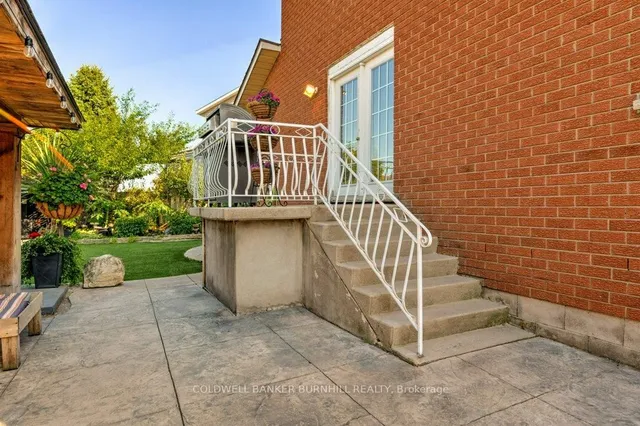 Additional image 49 of 27 Pinewoods Dr