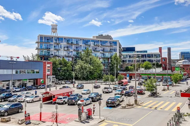 Additional image 38 of 125 Western Battery Rd Unit 210