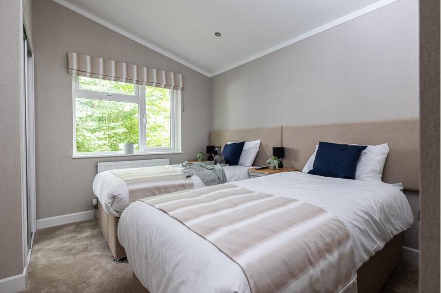 Additional image 7 of BA13 4EH