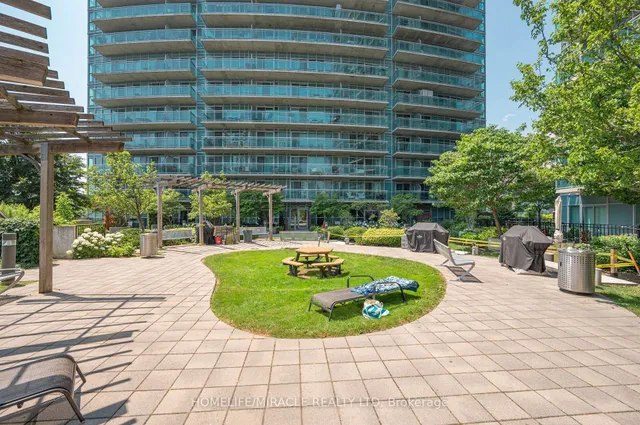 Additional image 35 of 155 Legion Rd Unit 1401