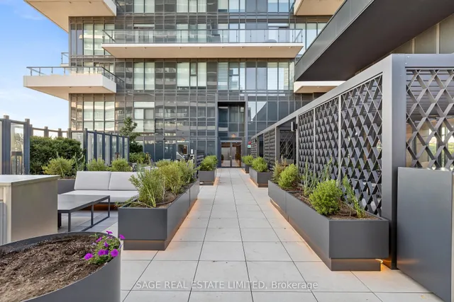 Additional image 22 of 30 Inn On The Park Unit 808