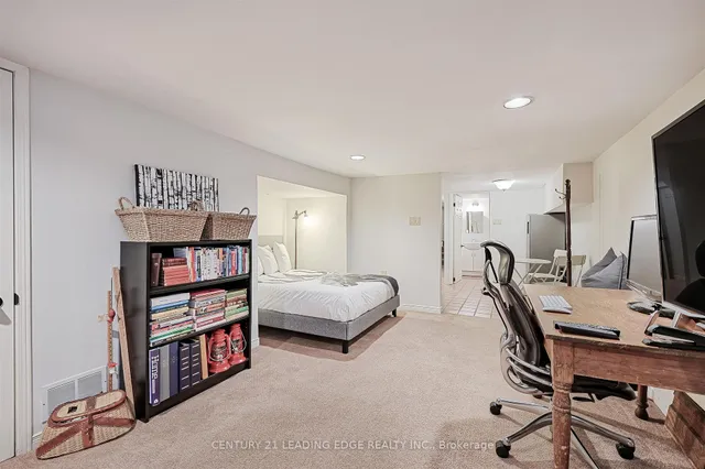 Additional image 40 of 101 Silver Birch Ave