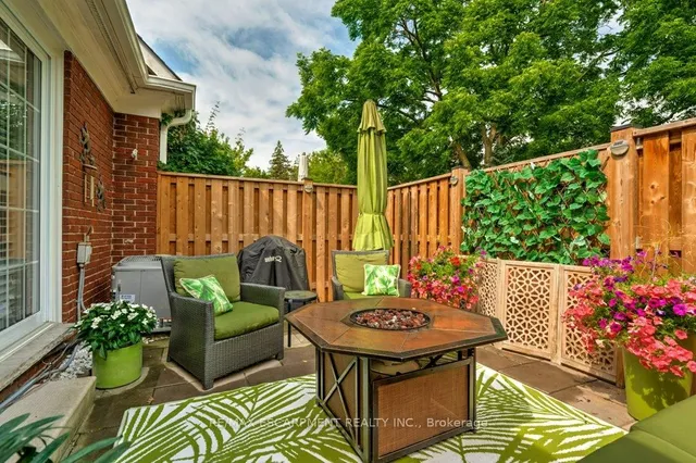 Additional image 12 of 1280 Maple Crossing Blvd Unit 11