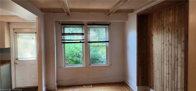 Additional image 6 of 71 Kensington Ave