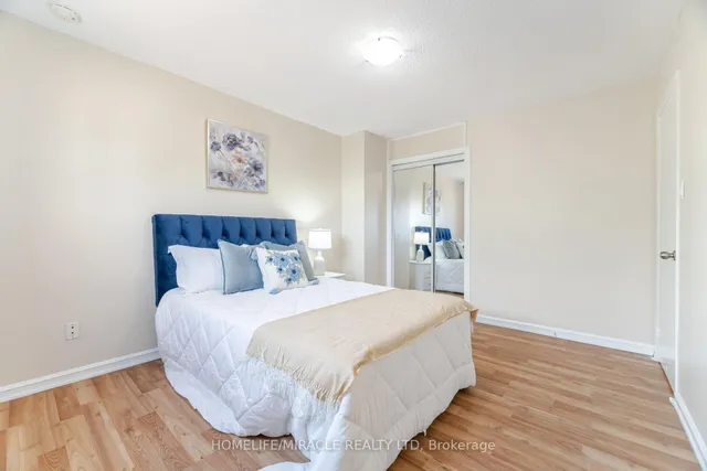 Additional image 26 of 27 Jay St