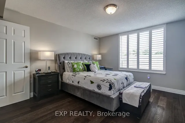 Additional image 19 of 100 Burloak Dr Unit 1301