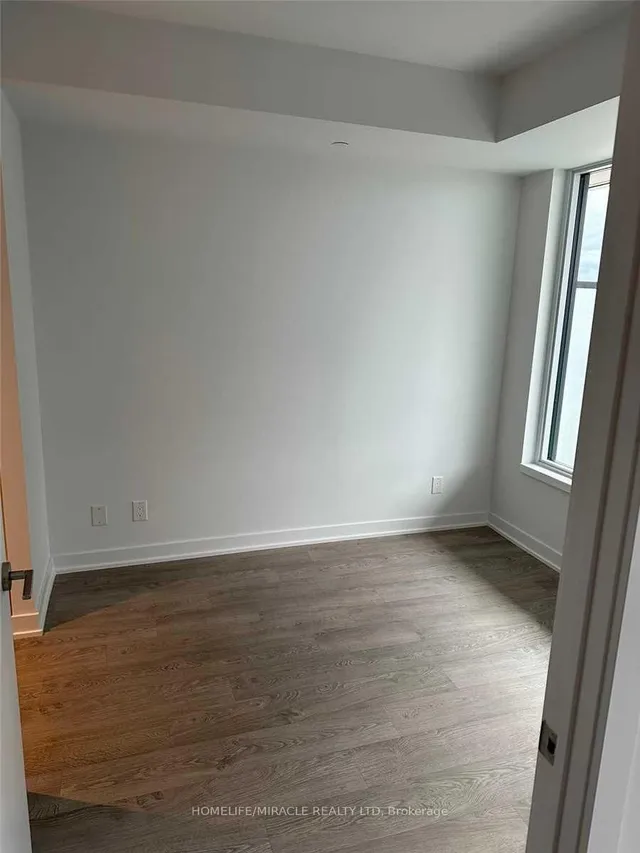 Additional image 12 of 1926 Lakeshore Blvd Unit 3811