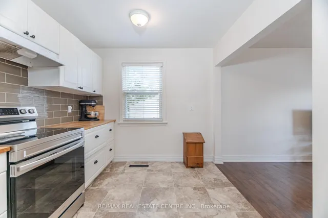 Additional image 15 of 13 Glendale Ave