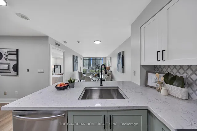 Additional image 10 of 231 Fort York Blvd Unit 1606